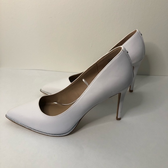 BCBGeneration Pumps - Picture 1 of 7